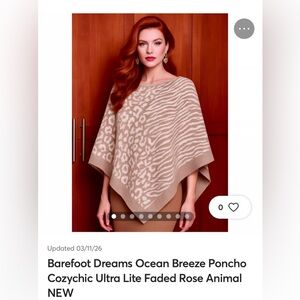 Barefoot Dreams Ocean breeze poncho faded rose animal print NWT